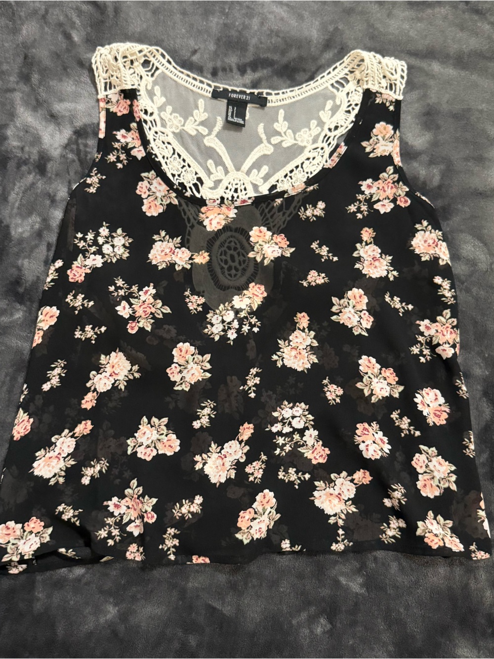 Forever 21 Black Floral Lace-Trim Sleeveless Camisole